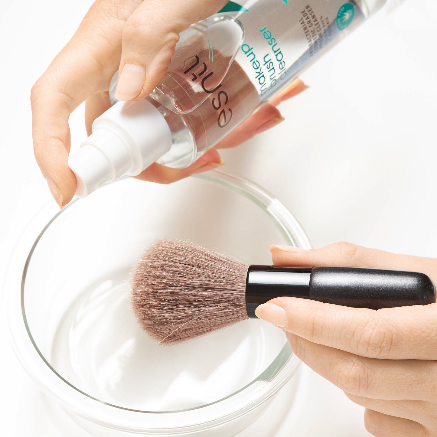 Makeup Brush Cleanser